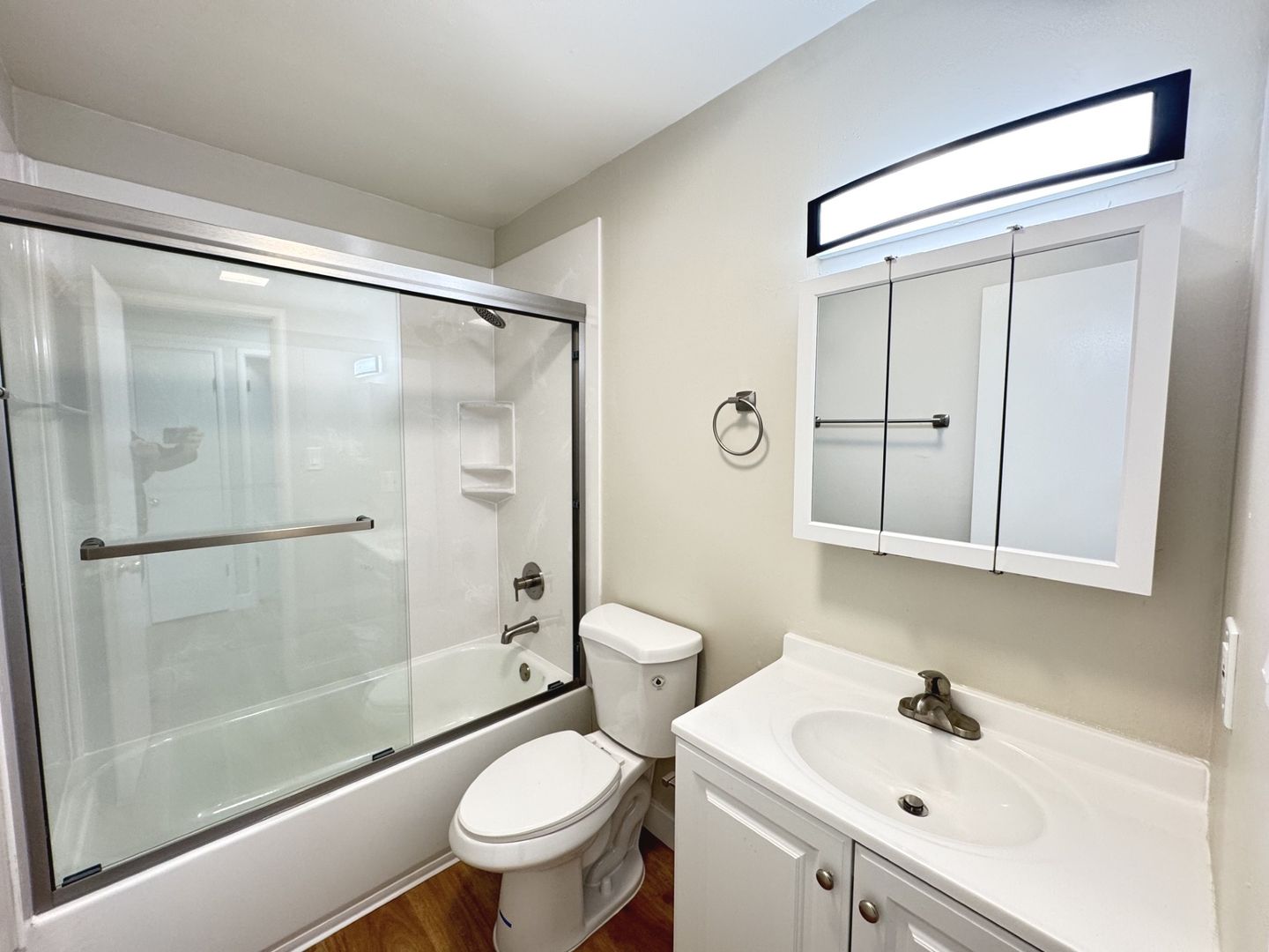 2p005 - 524 E. 17th Street 8 of 14