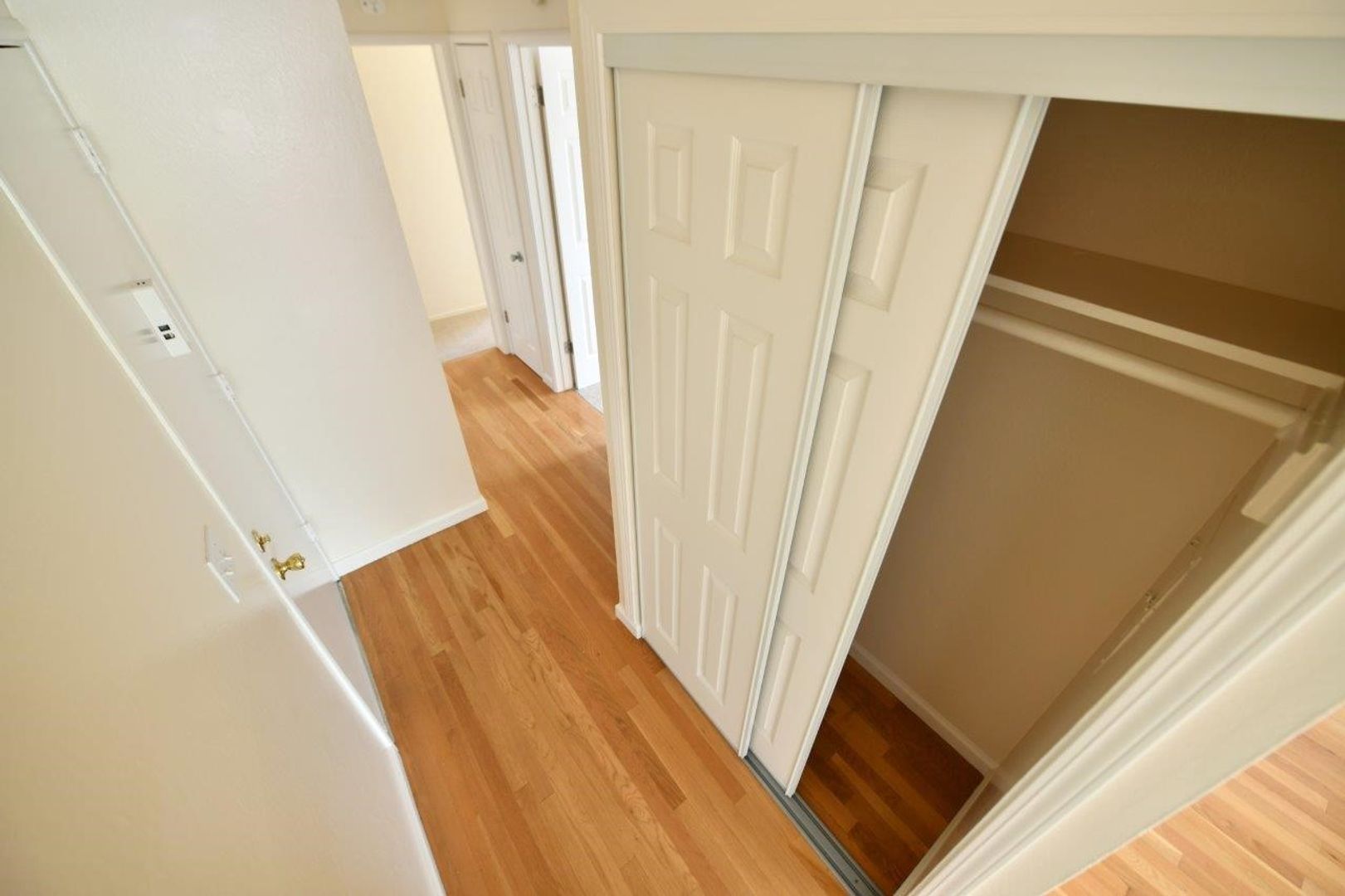 Oakland Apartment: 411 E. 17th Street