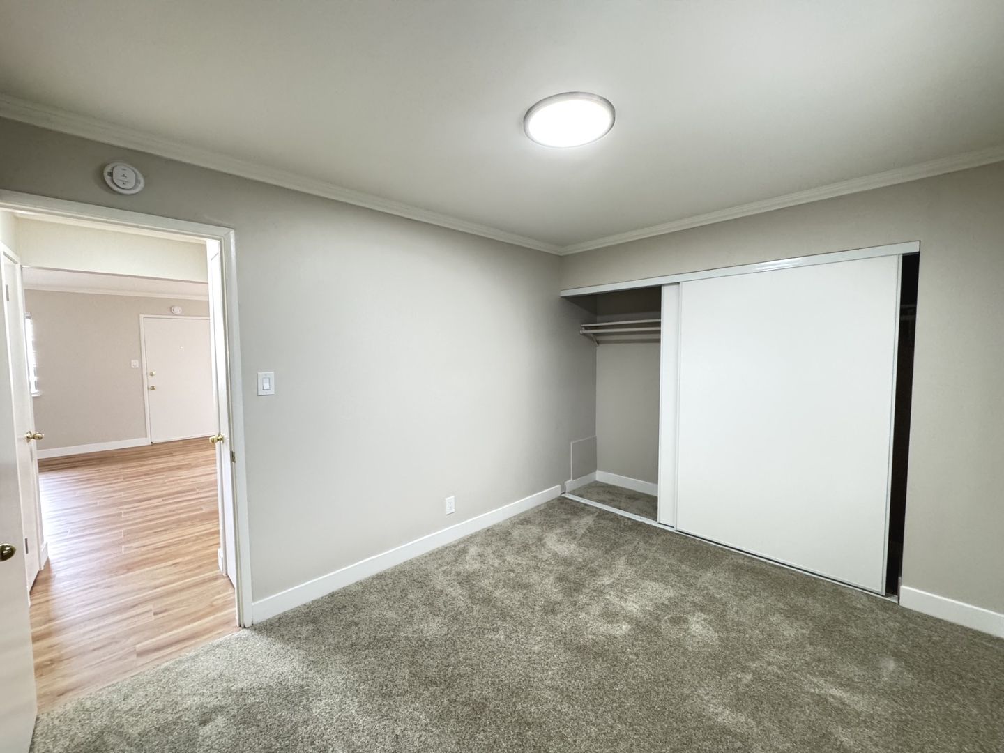 2p005 - 524 E. 17th Street 11 of 14