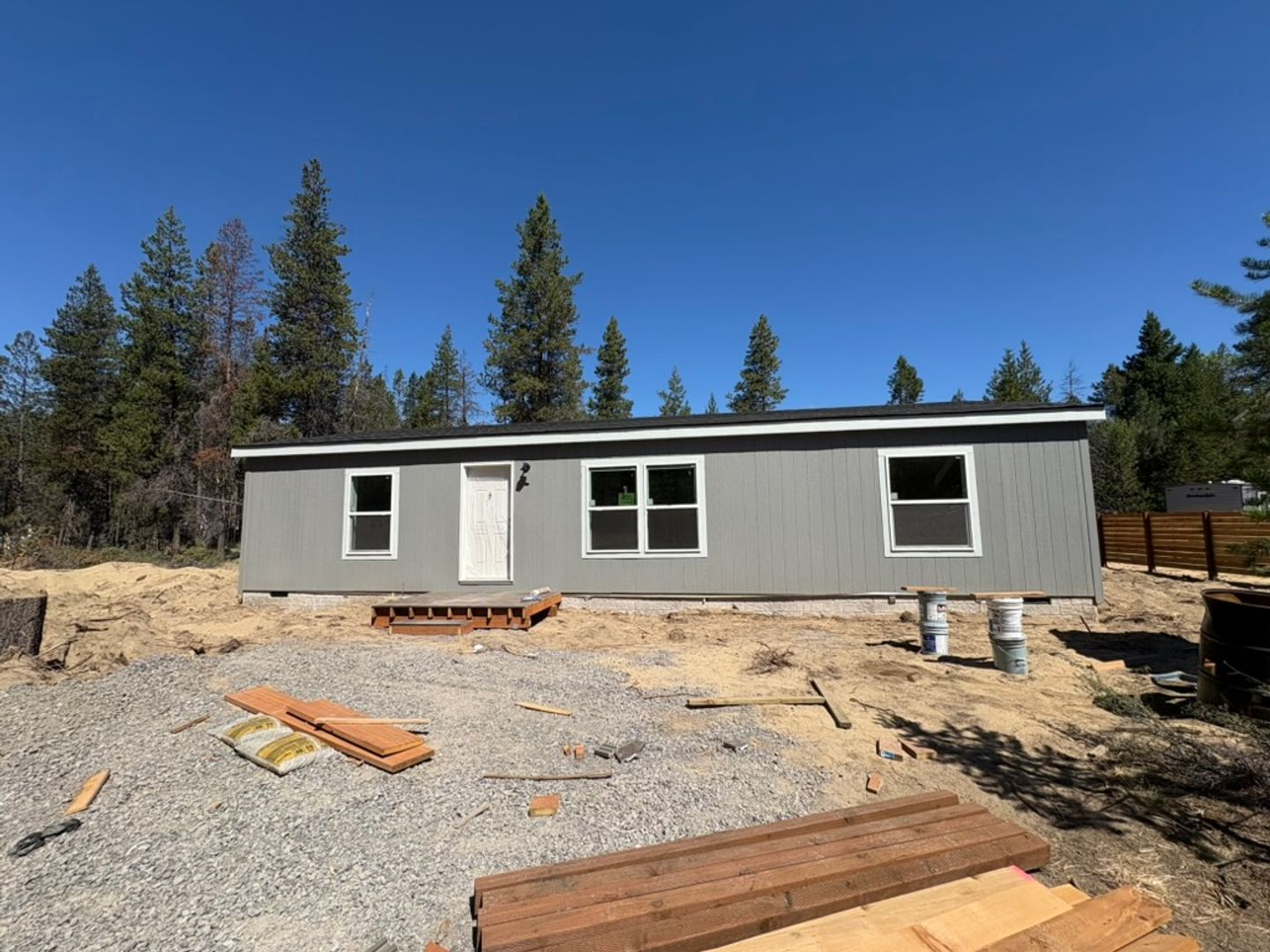 La Pine House: 52563 Doe Ln.