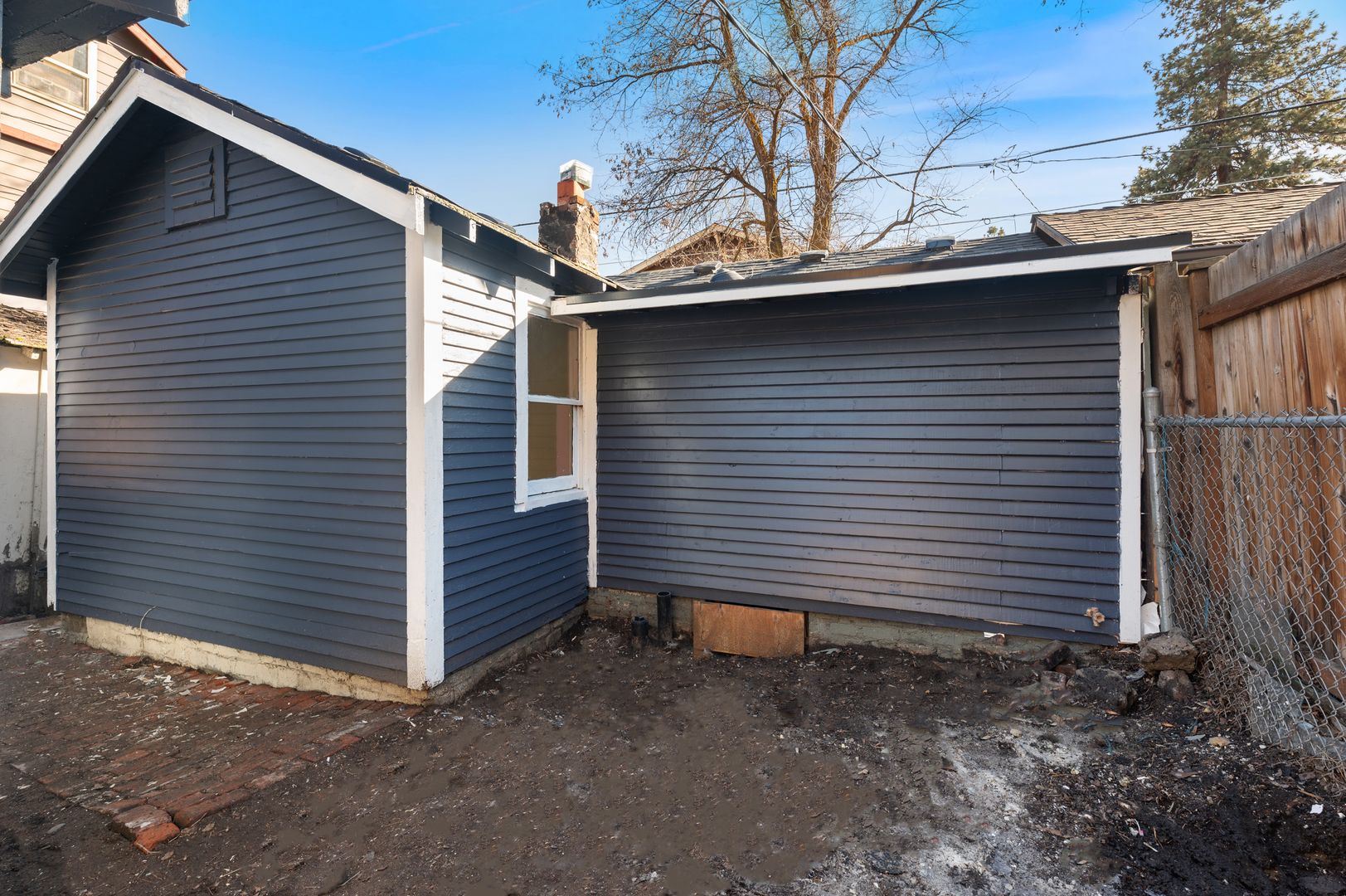 Bend House: 727 NW Georgia Ave