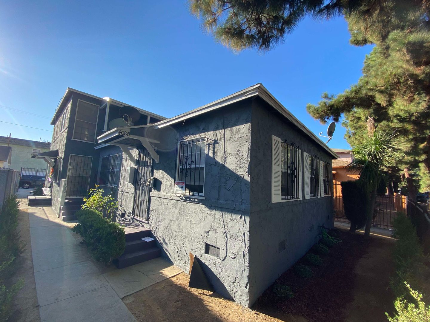 Los Angeles Apartment: 4080-4084 Leimert Blvd (On sale)