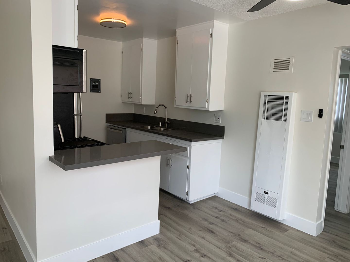 Santa Fe Springs Apartment: 10919 Pioneer Blvd