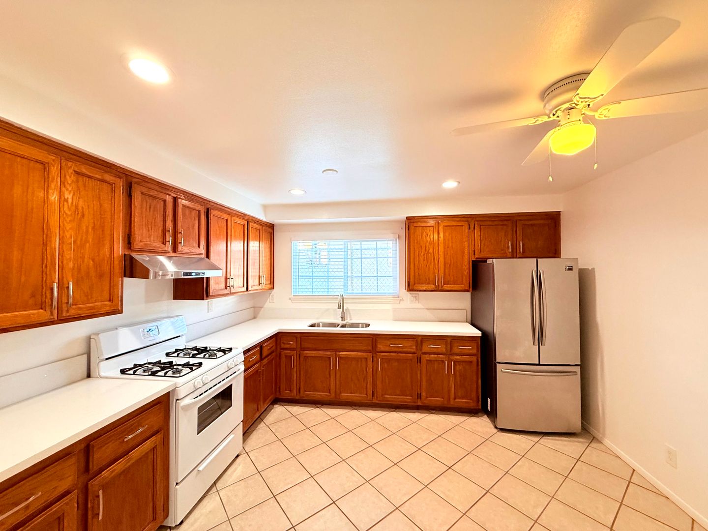 Los Angeles Apartment: 207 N. Mathews St.