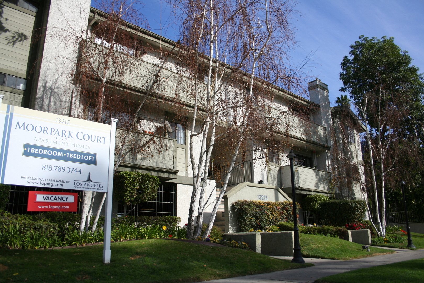 Sherman Oaks Apartment: 13215 Moorpark St.