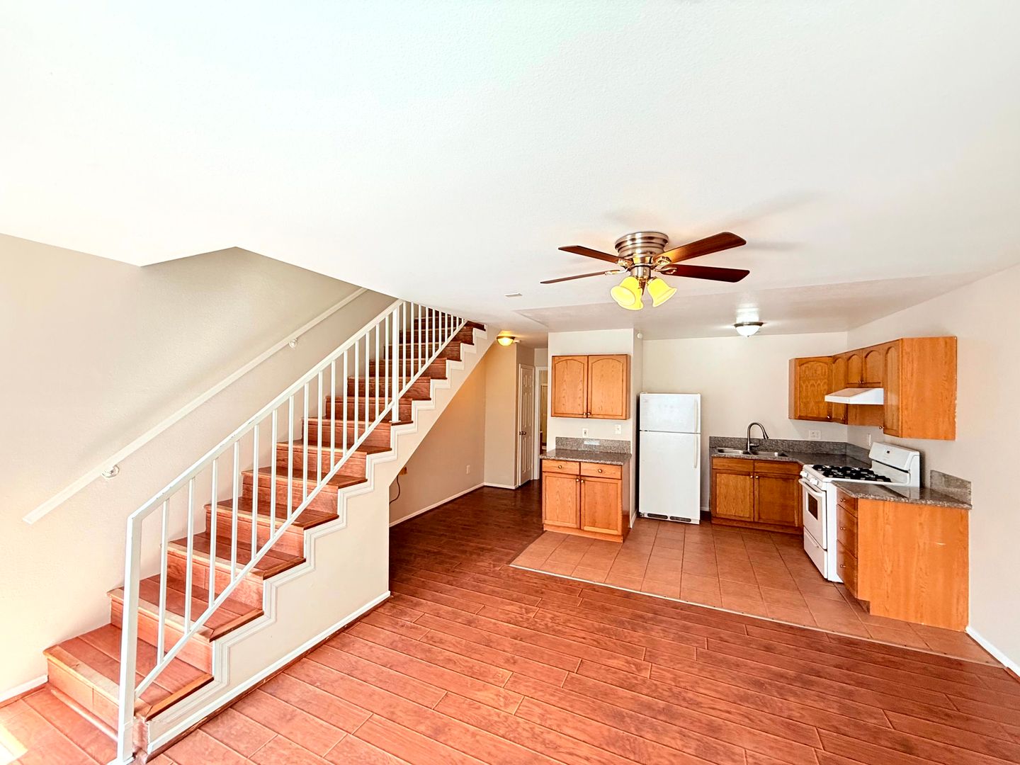 Los Angeles Apartment: 4826 Mascot St.