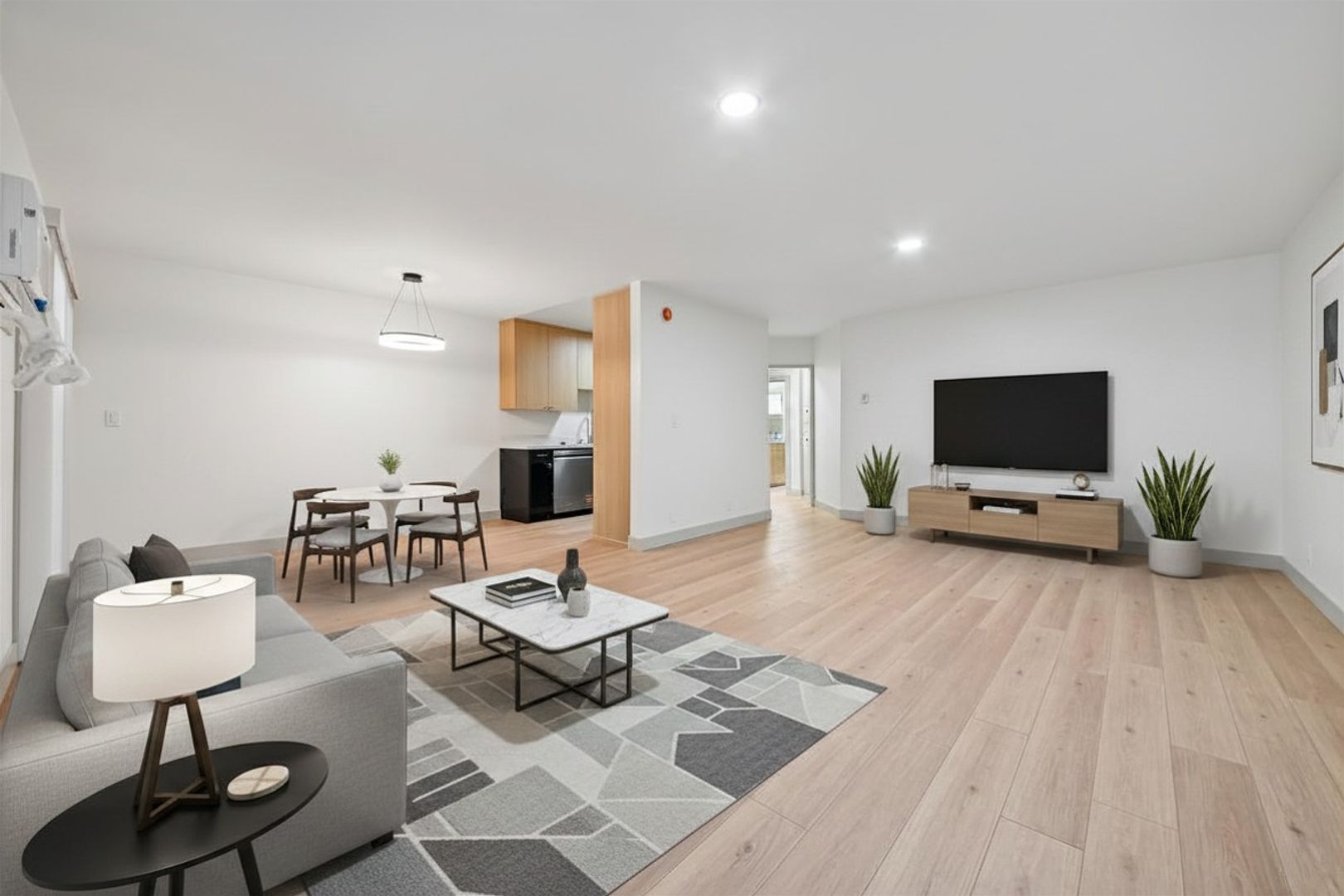 Los Angeles Apartment: 1342 N. Fuller Avenue