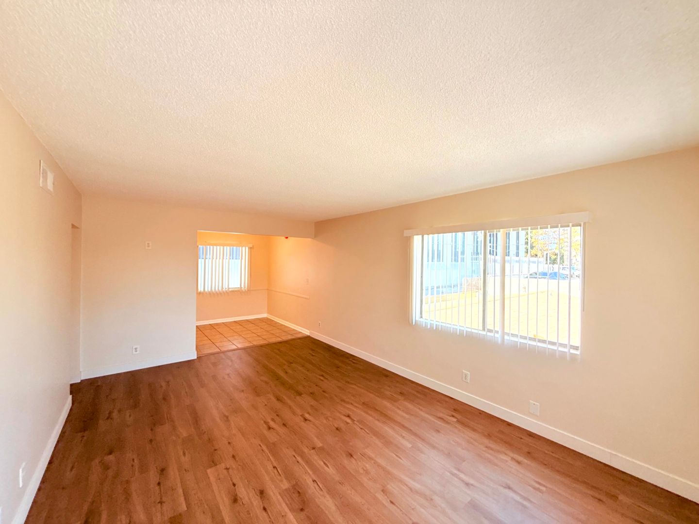 Lynwood Apartment: 11185 Carson Drive