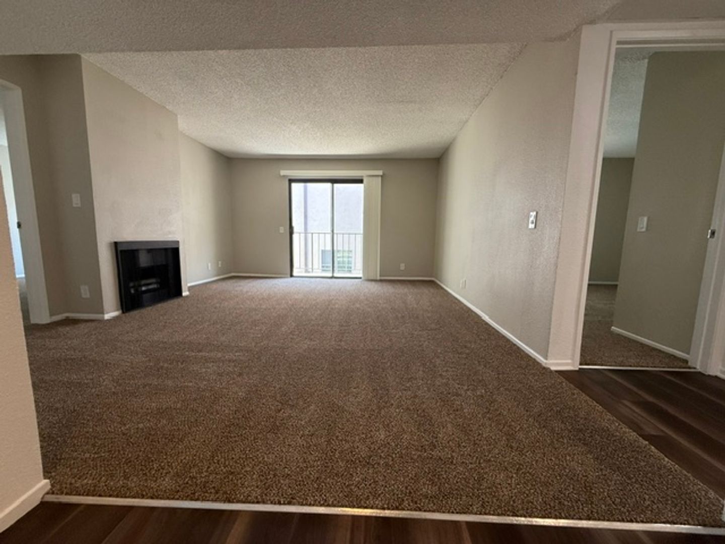 Reseda Apartment: 7235 Baird Avenue