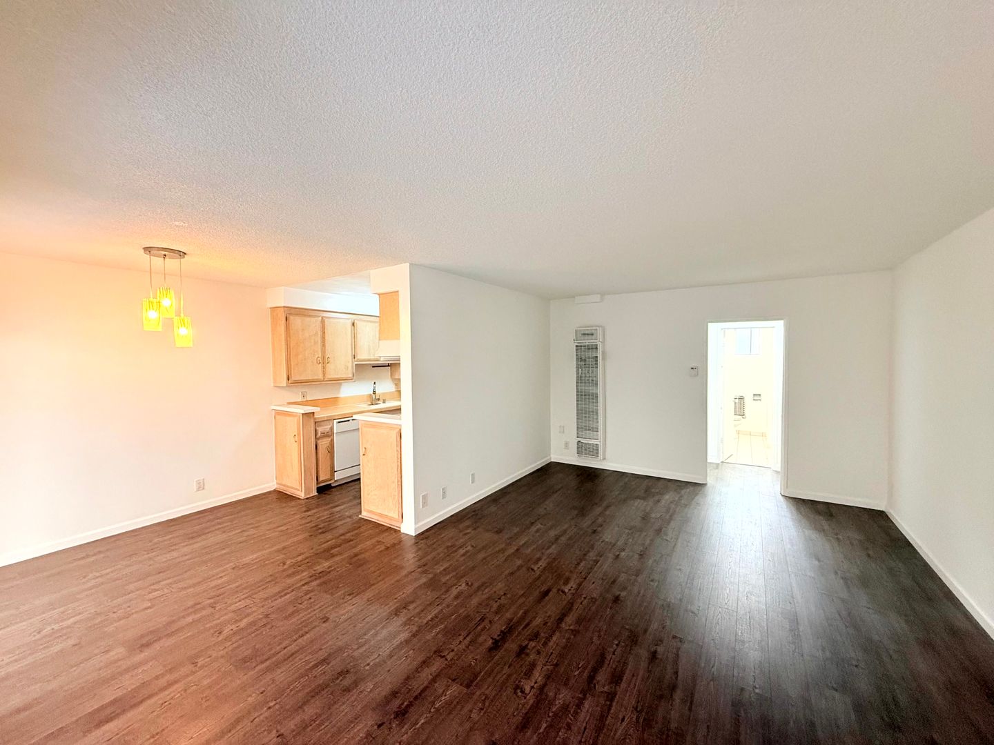 Santa Monica Apartment: 828 4th Street - 104