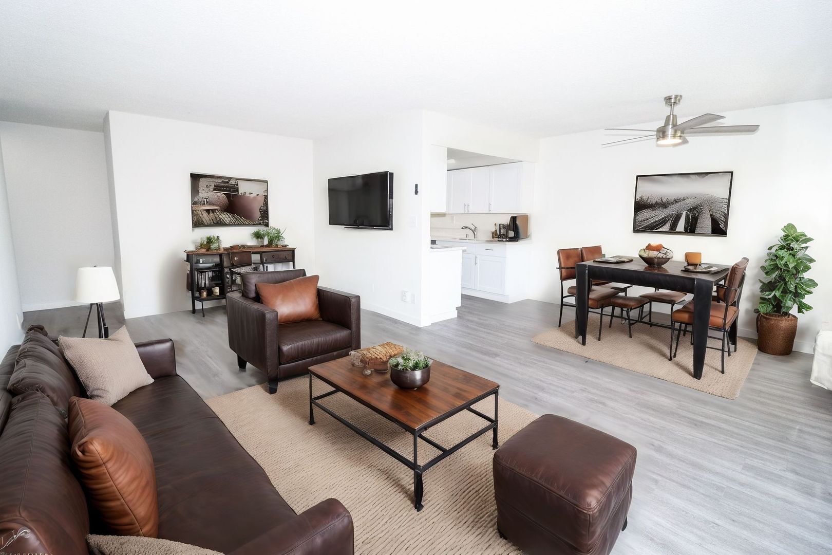 Encino Apartment: 17320 Burbank Blvd.