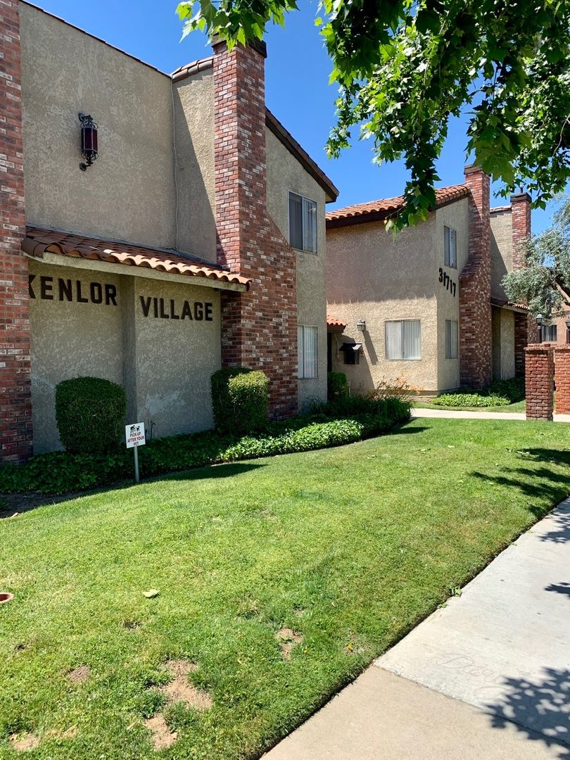 Castaic Apartment: 31717 Ridge Route Road