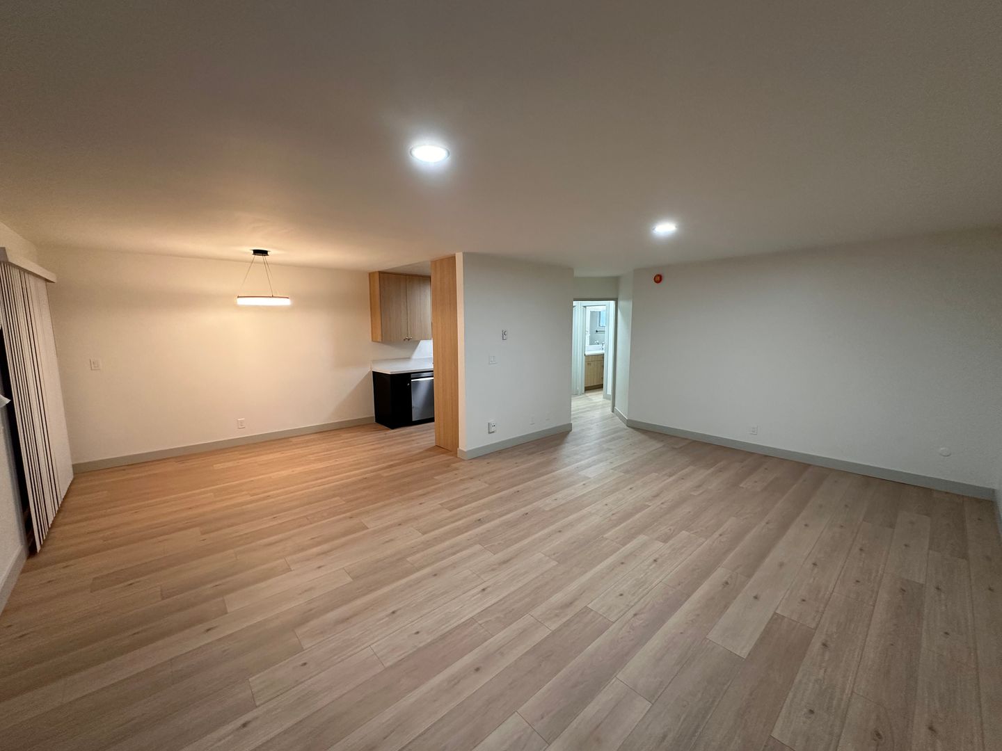 Los Angeles Apartment: 1342 N. Fuller Avenue