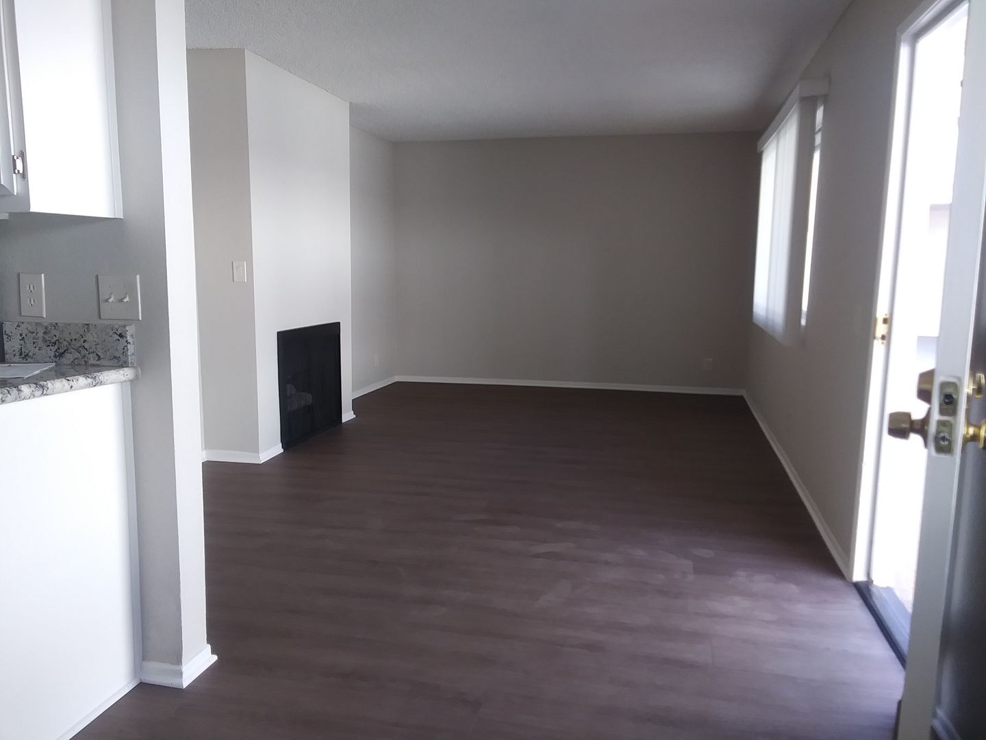 Santa Clarita Apartment: 17740 Scherzinger Lane