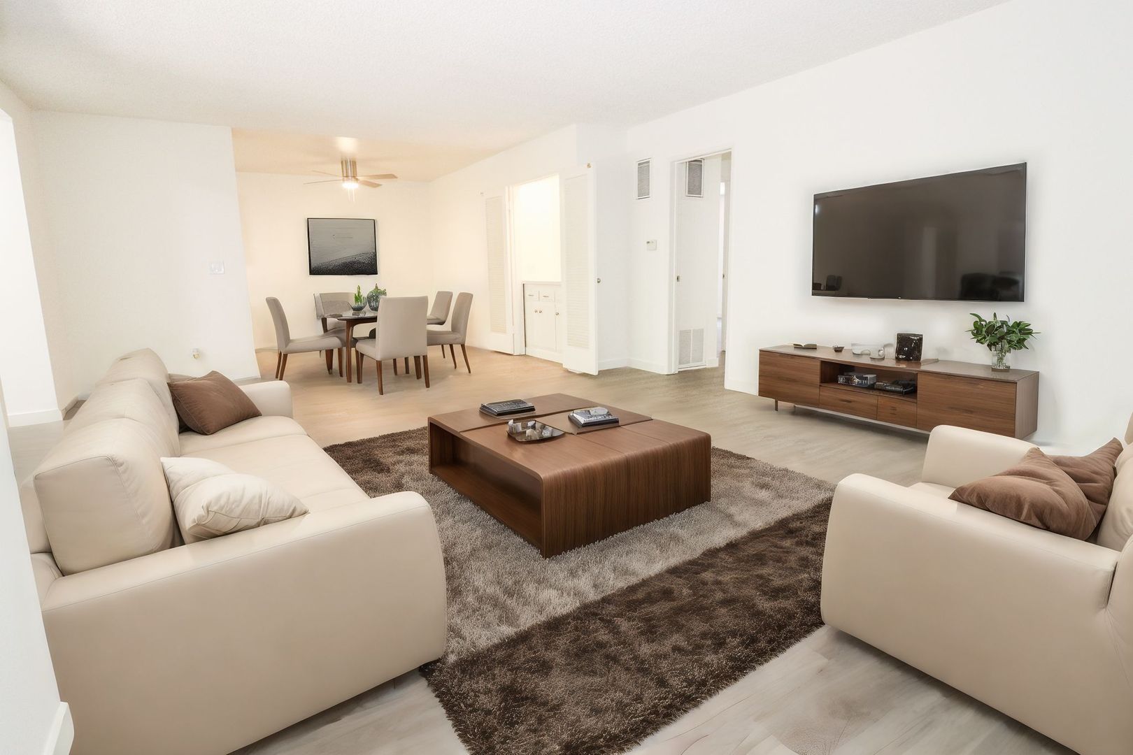 Encino Apartment: 5452 Lindley Avenue