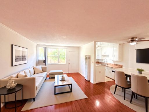 ***MOVE-IN SPECIAL 1.5 MONTH FREE RENT***Spacious 1-Bed 1 bath Apartment in the heart of Little Armenia area – photo 1