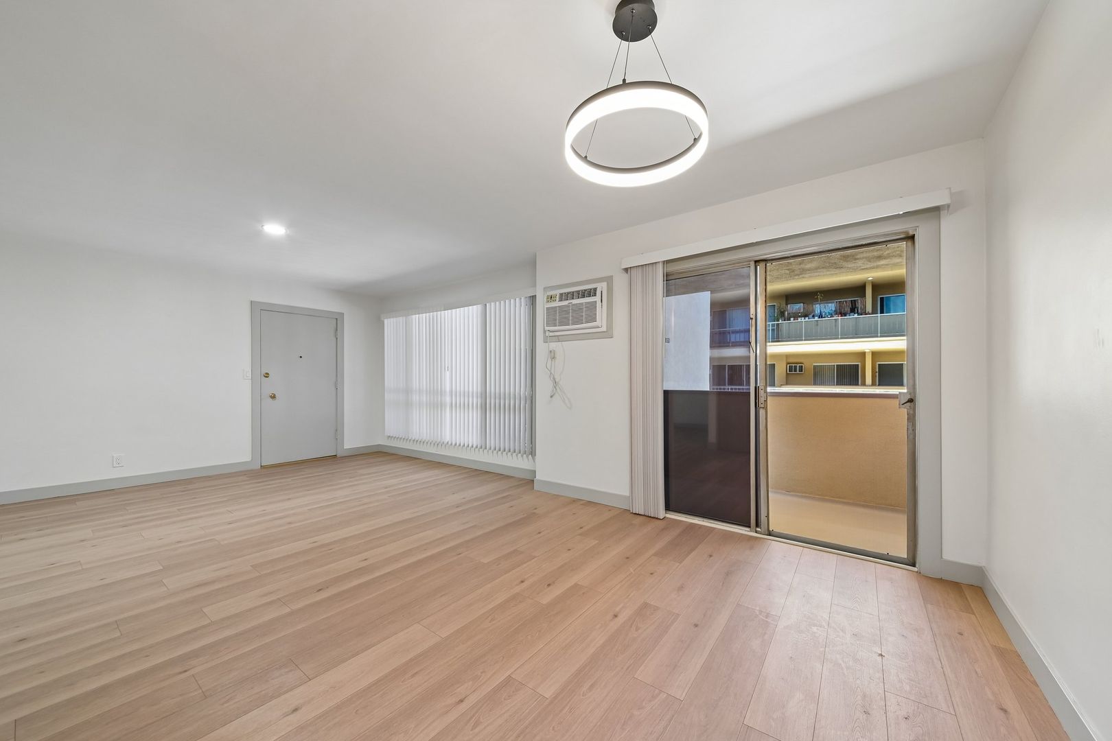 Los Angeles Apartment: 1342 N. Fuller Avenue