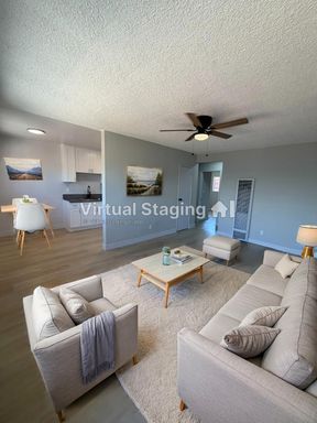 2 Bedroom Upstairs Apartment | Gated Property | 1 Parking – photo 1