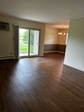Clinton, NY. One bedroom apartment. – photo 1