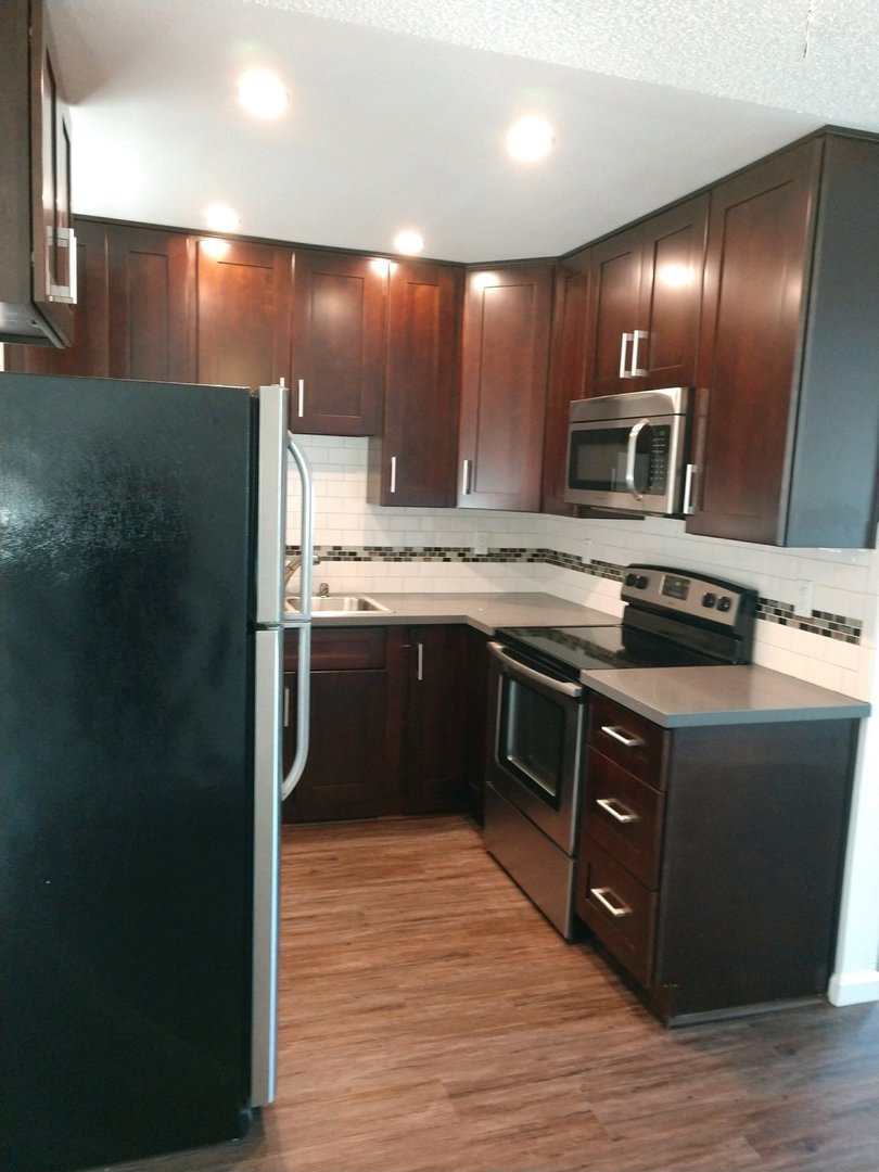 Los Angeles Apartment: 3811 N. Figueroa