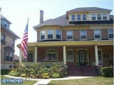 Pottstown Apartment: 1242 E High St