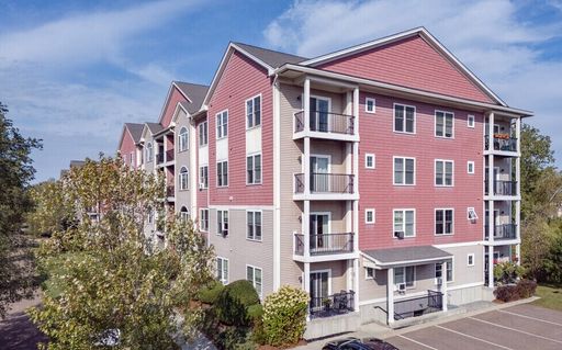 2 Bedroom, 2 Bathroom Apartment