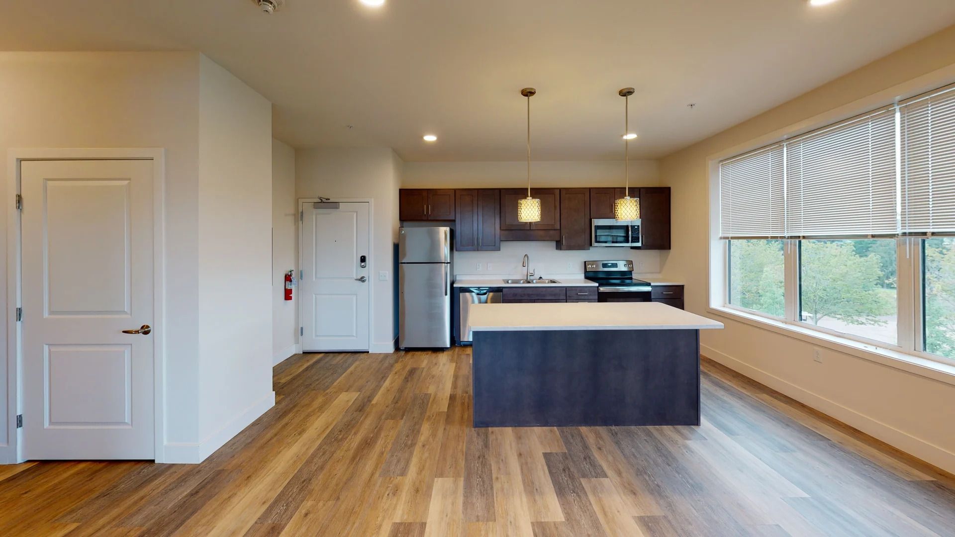 South Burlington Apartment: 1185 Shelburne Road