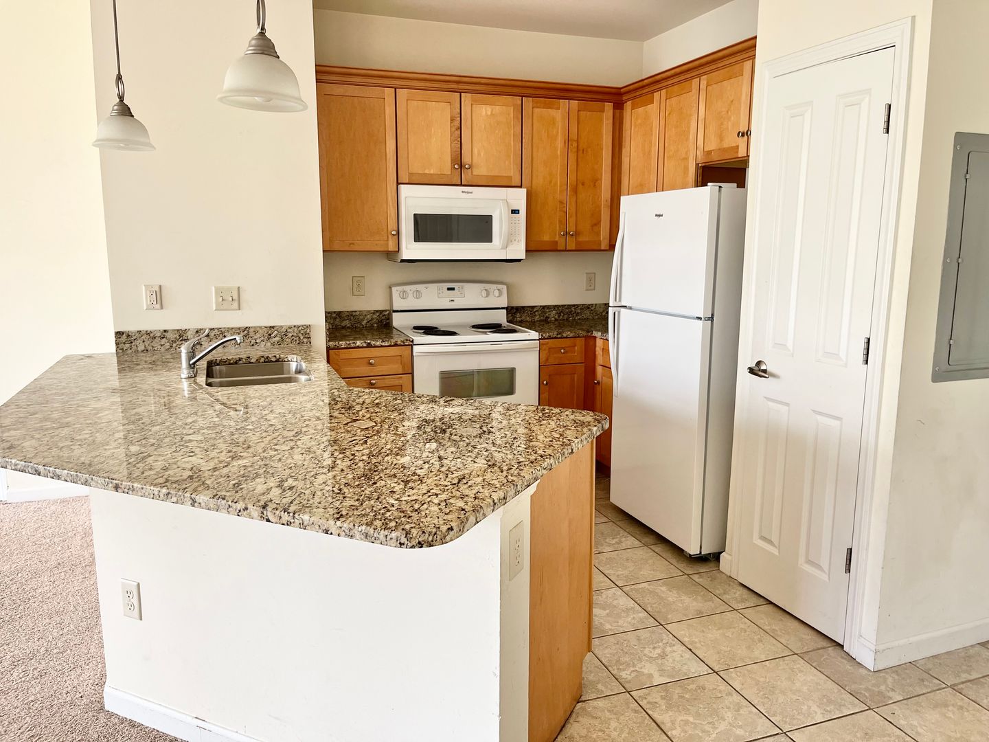 South Burlington Apartment: 326/376 Quarry Hill Road