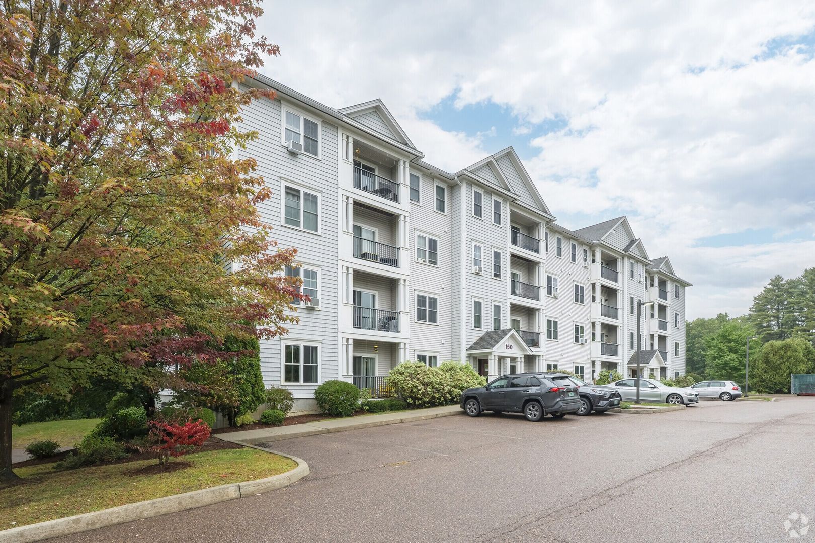 South Burlington Apartment: 150 152 Allen Road