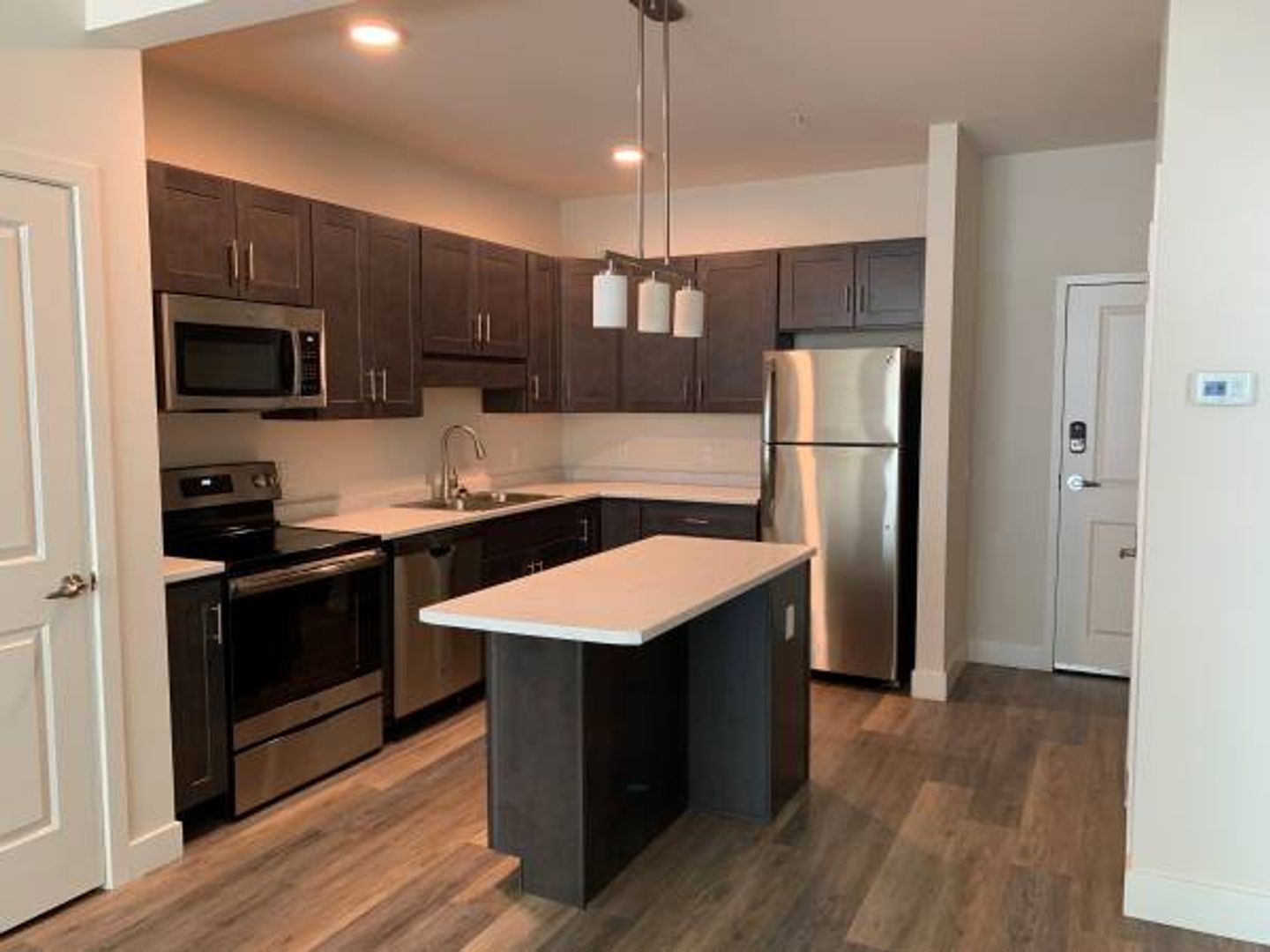 South Burlington Apartment: 1185 Shelburne Road