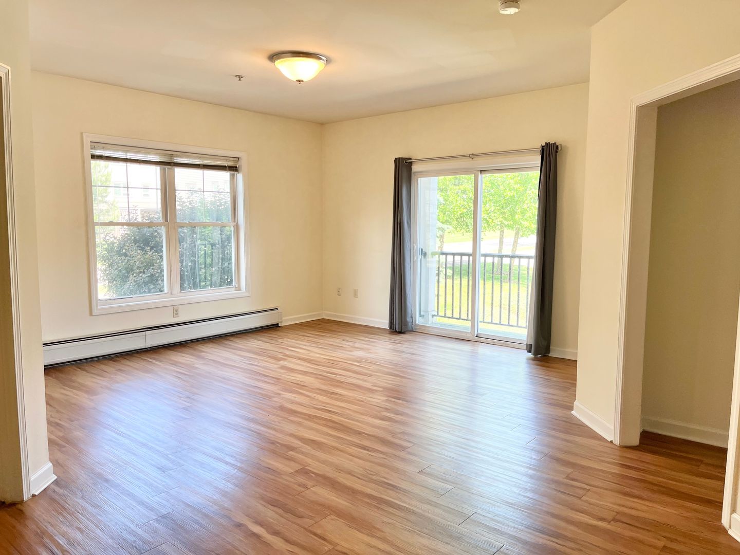 South Burlington Apartment: 326/376 Quarry Hill Road