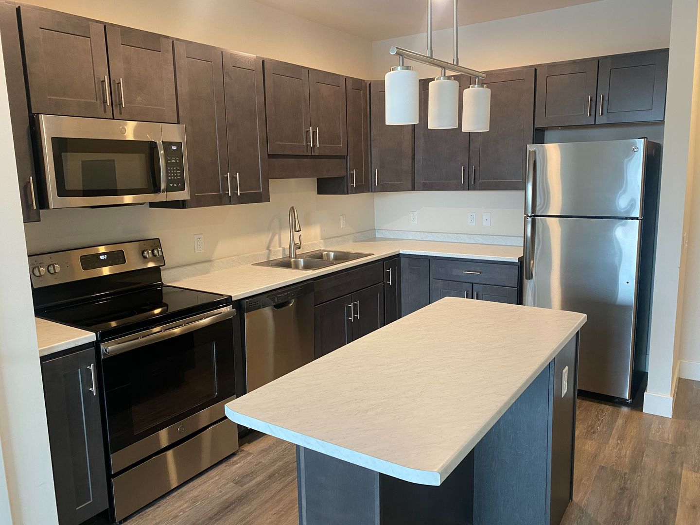 South Burlington Apartment: 1185 Shelburne Road