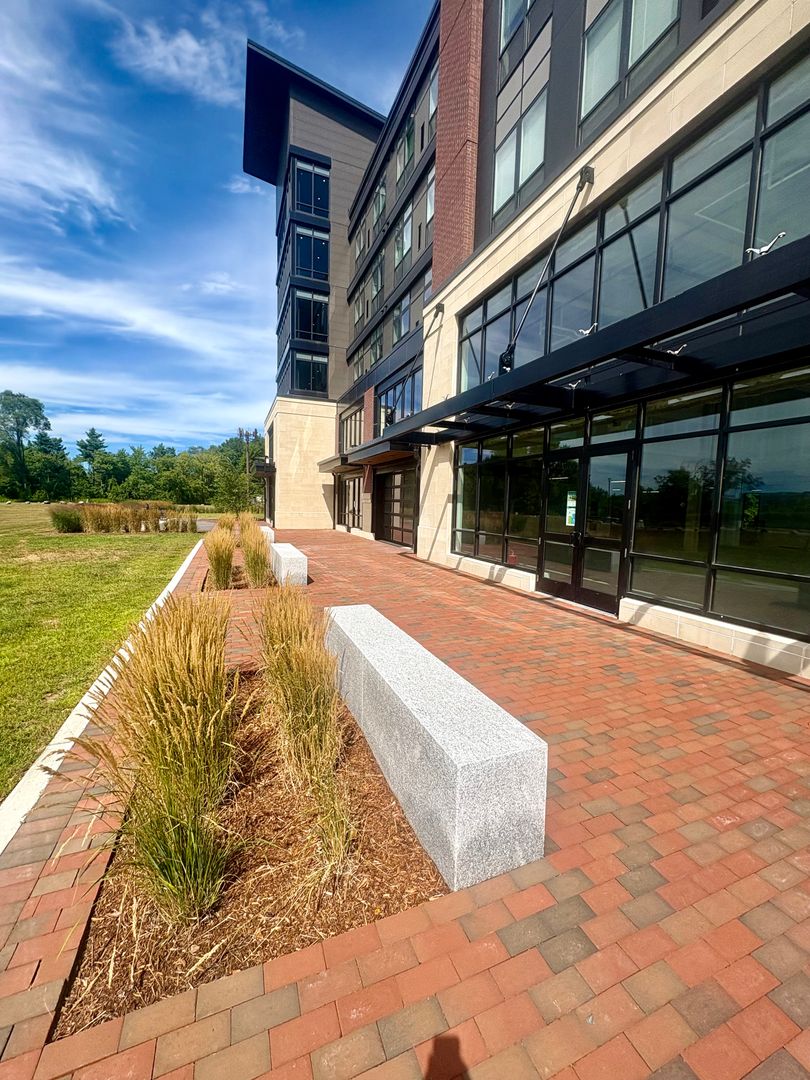 South Burlington Apartment: 61 North Dorset Street