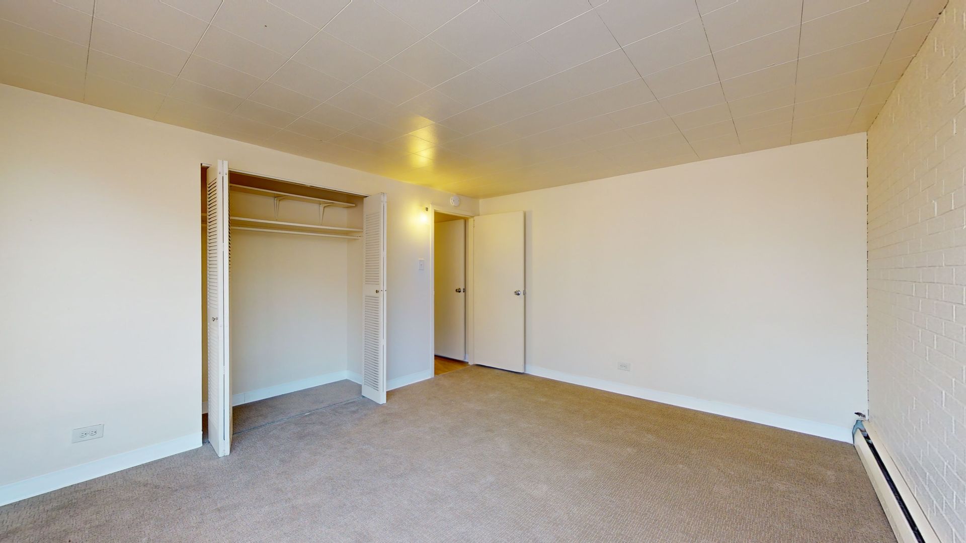 Two Bedroom, One bathroom Lakewood Apartment 5 of 12