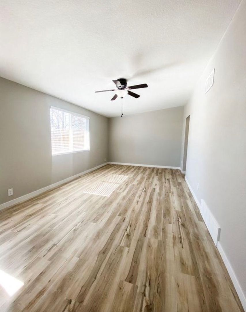 Denver Apartment: 584-586  S. Stuart St.