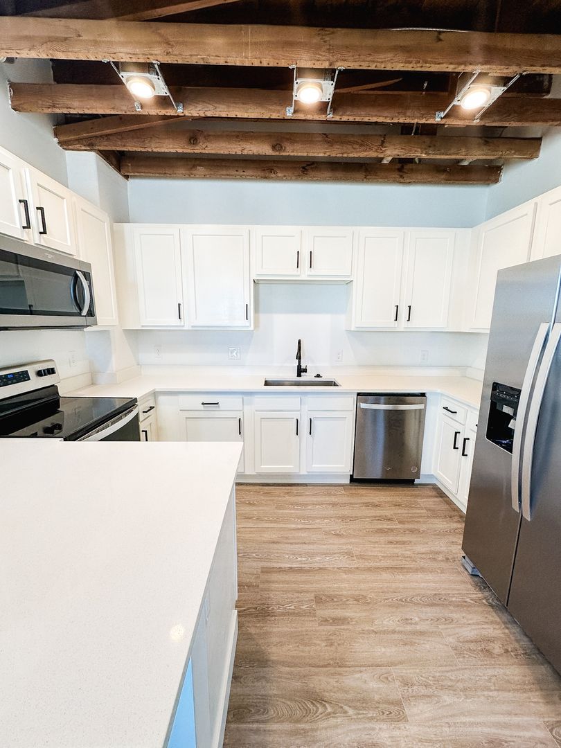 Aurora Apartment: 9501-9525 E. Colfax Ave