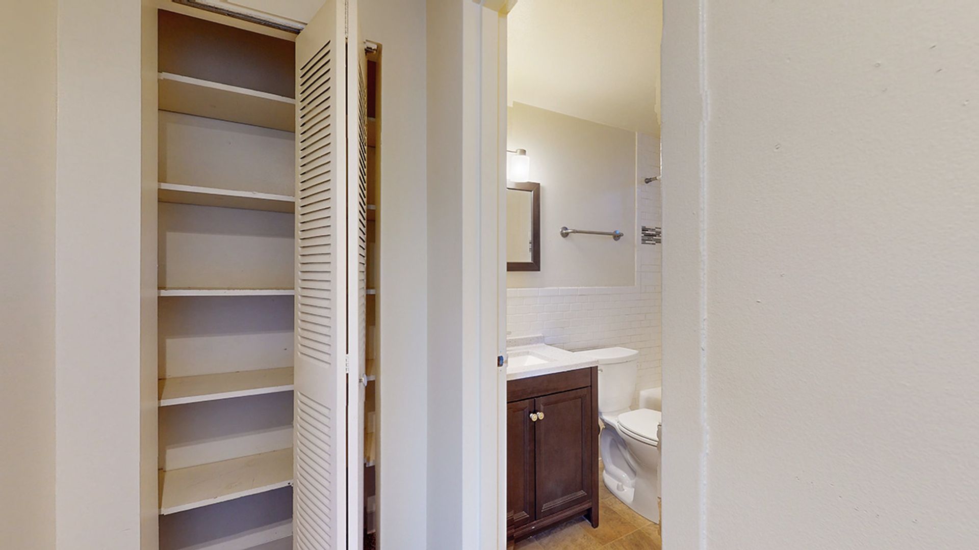 Four Winds Apartments 6 of 12