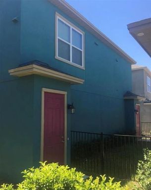 Listing Agent Naty Gonzalez: LA ROSA REALTY LAKE NONA INC – photo 1
