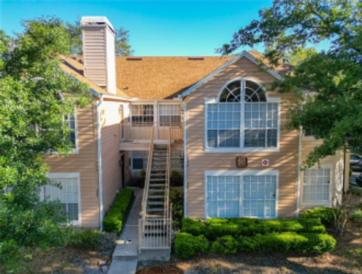 Listing Agent: Vicky D Aeschilman, LA ROSA REALTY CW PROPERTIES LLC