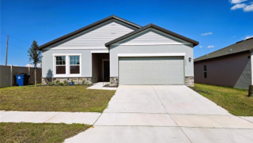 Listing Agent: Lisbeth Recio, La Rosa Realty Winter Garden – photo 1