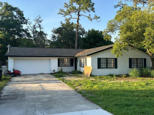 Listing Agent: Lucilma Roman . - LA ROSA REALTY CW PROPERTIES LLC – photo 1