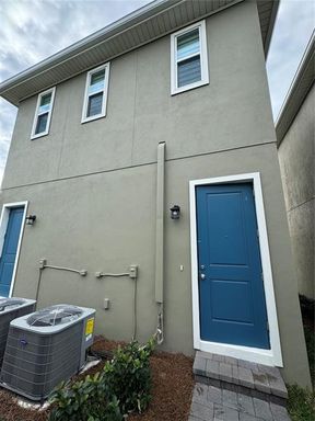 Listing Agent: Naty Gonzalez LA ROSA REALTY LAKE NONA INC – photo 1