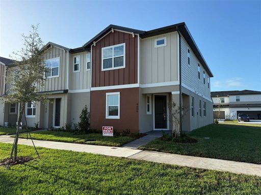Listing Agent: Daniel Muller, La Rosa Realty Celebration