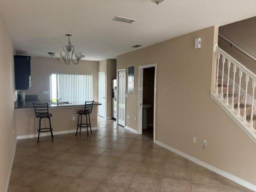 Listing Agent: Mulka Mehovic of LA ROSA REALTY CW PROPERTIES L – photo 1