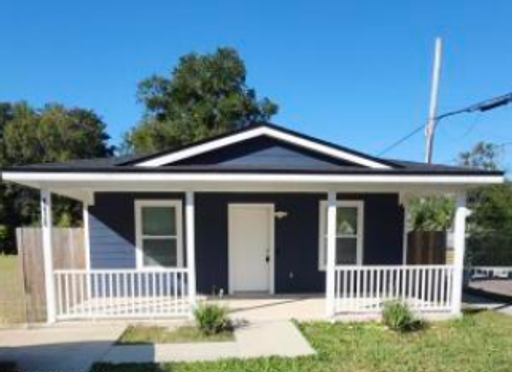 Listing Agent: CHANESHIA WASHINGTON LA ROSA REALTY JACKSONVILLE, LLC. – photo 1