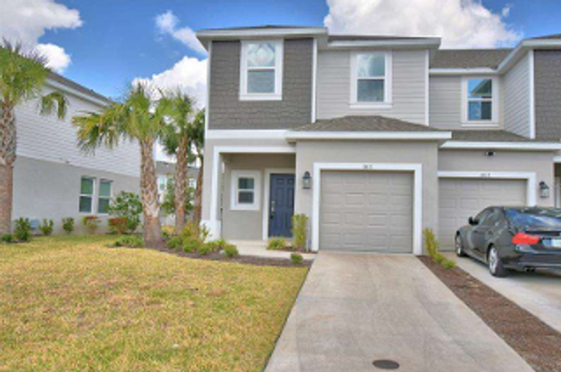 List Agent: Robert Armstrong LA ROSA REALTY CENTRAL FLORIDA LLC – photo 1