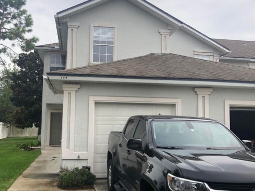 Listing Agent: VIJAY DOMAKUNTLA LaRosa Realty North Florida, LLC – photo 1