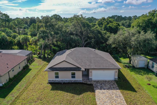 Listing Agent: Manuel Chacin, La Rosa Realty THG – photo 1