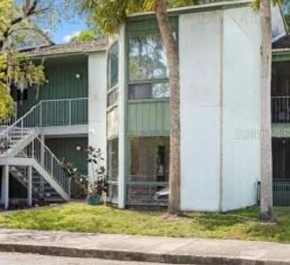Listing Agent: Daynell Rodriguez Cardenas LA ROSA REALTY ORLANDO LLC – photo 1