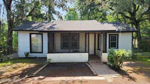 Listing Agent: Joseph Larsen, North Florida Office – photo 1
